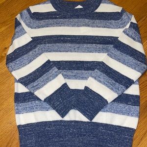 WORN ONCE Gap crew neck sweater
